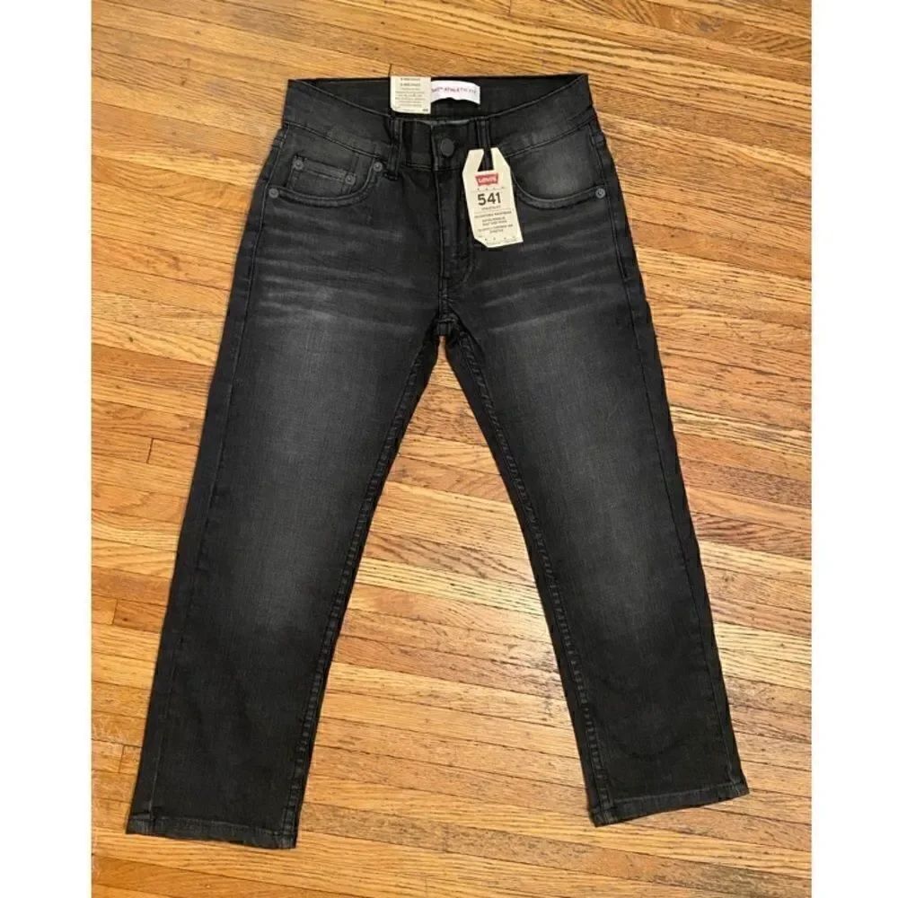 Levi’s black athletic fit jeans NWT